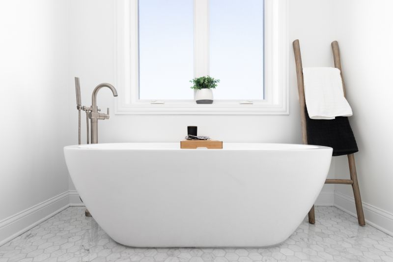 Modern Soaking Bathtub
